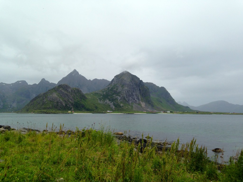 Flakstrand, lofoten, beachwalker