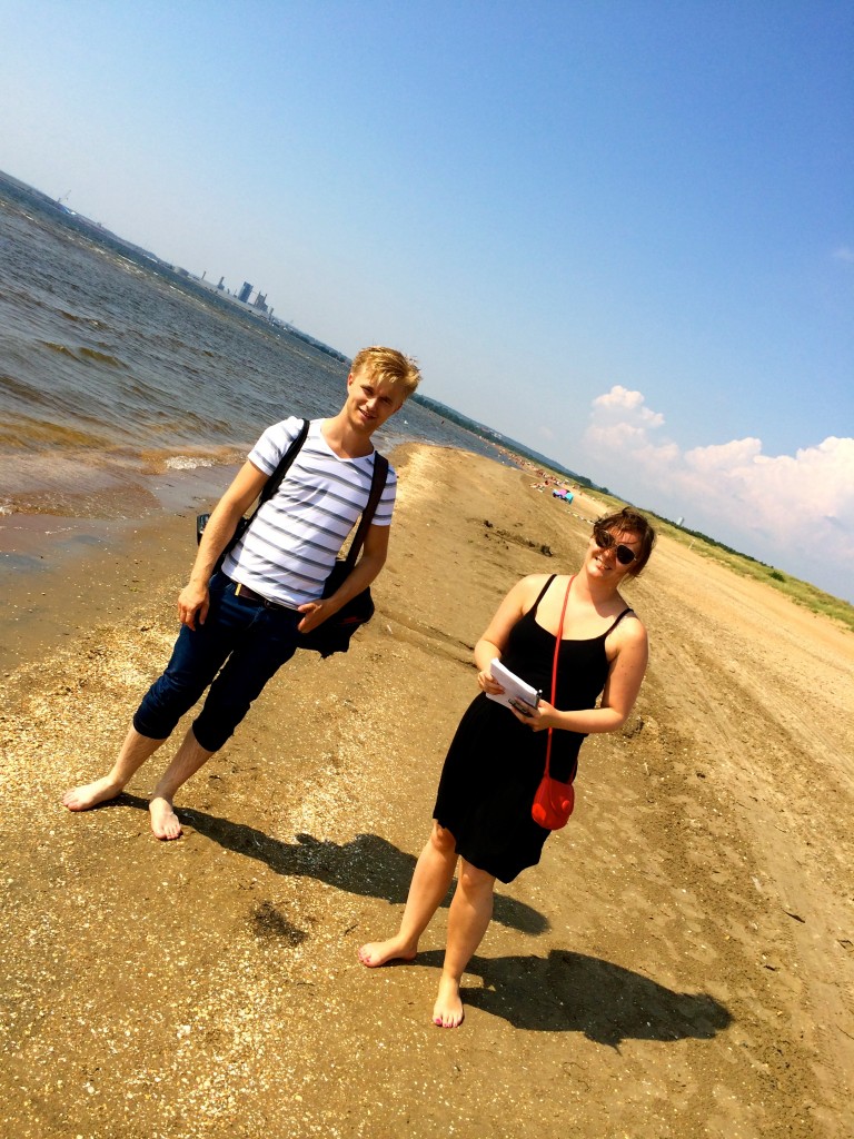 Nice journalists from Halmstad joins me for a Beachwalk at Östra Stranden